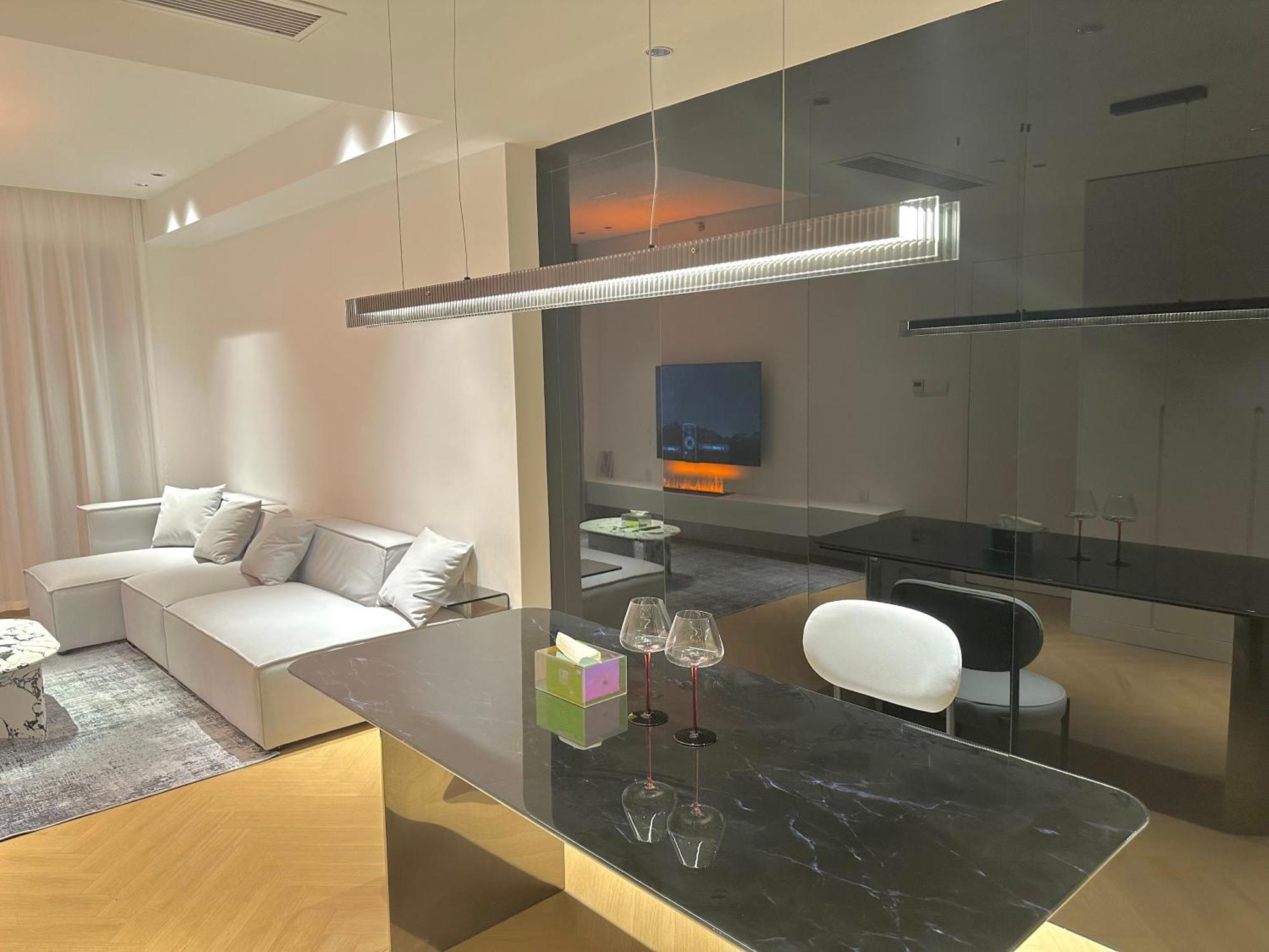 Aparthotel Zhome-count Luxury *